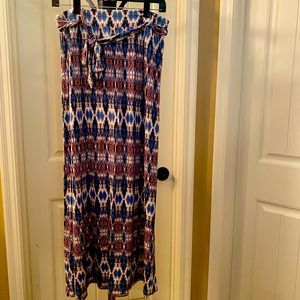 Maxi Skirt. Size small.